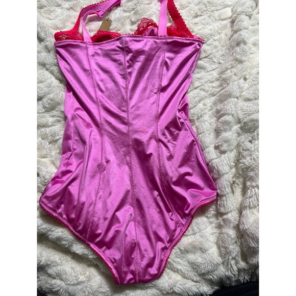 SKIMS stretch satin lace balconette brief Neon Orchid multi - Picture 8 of 8